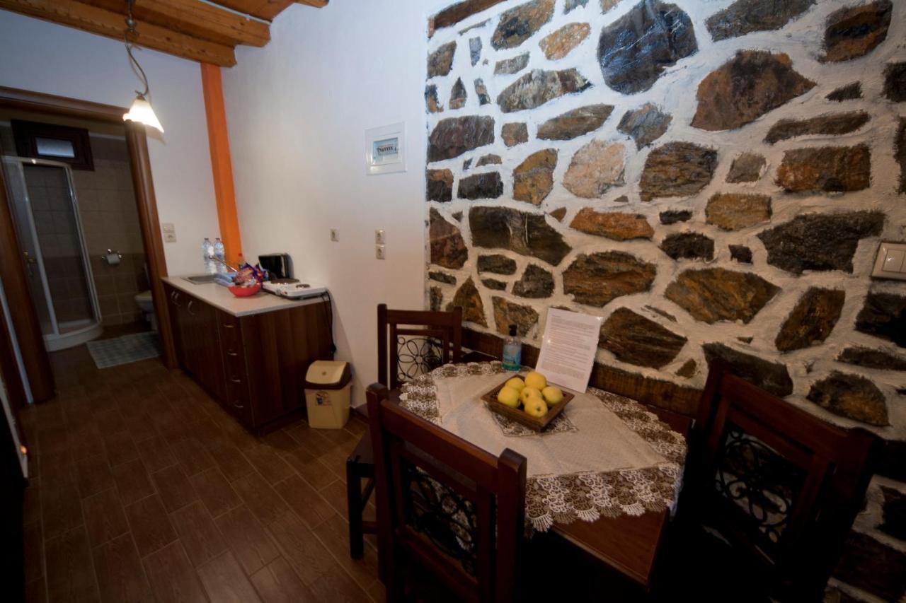 Traditional Guesthouse Siantsis Agios Athanasios  Exterior foto