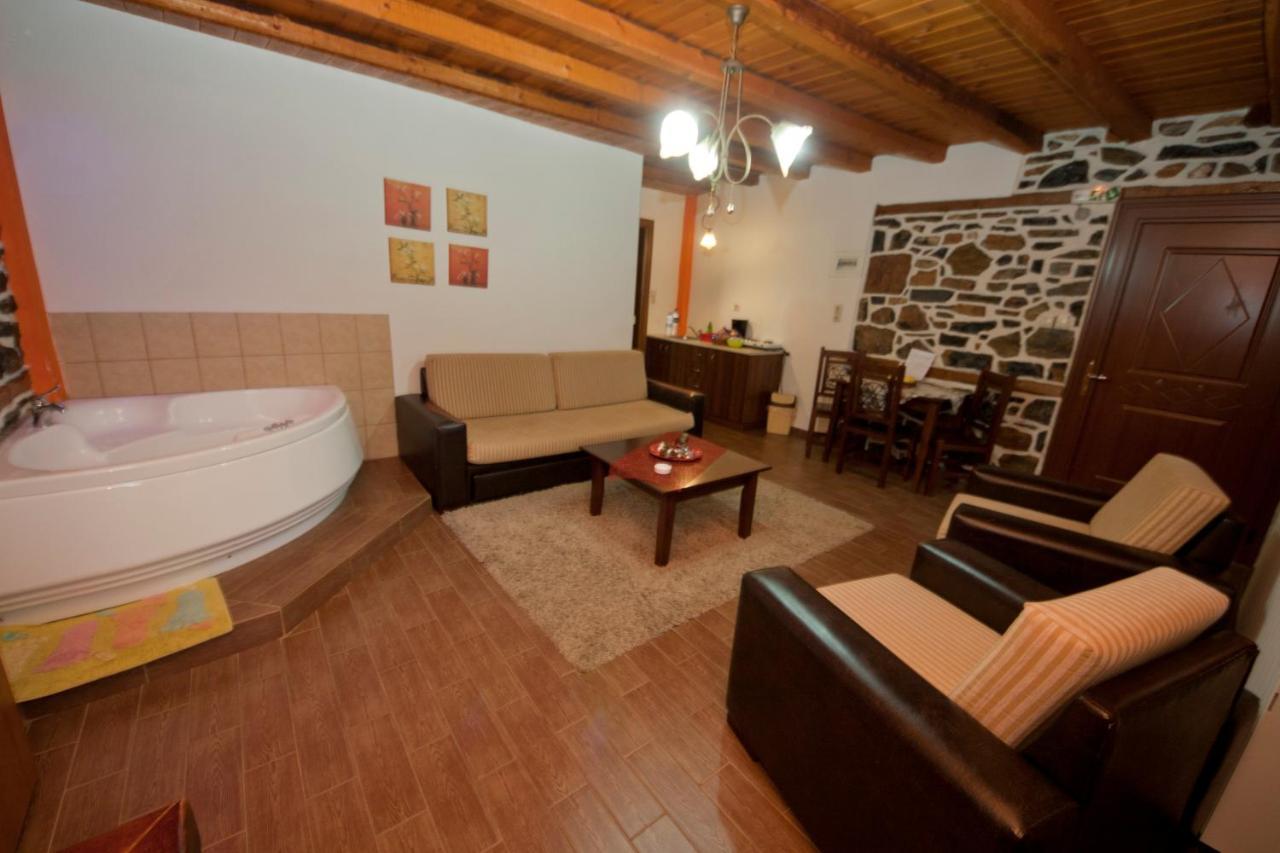 Traditional Guesthouse Siantsis Agios Athanasios  Exterior foto